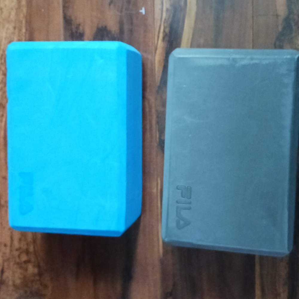 2 Fila Yoga Block Brick, pilates gym home workout exercise fitness - Picture 5 of 6